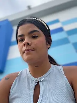 kaily_sweet16 - Kaily_Sweet16's free webcam - UK Sex Cams