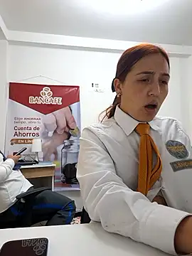 emily-7_ (Ask my age) - ボス、私の机の上で容赦なく私を犯してください - チケット