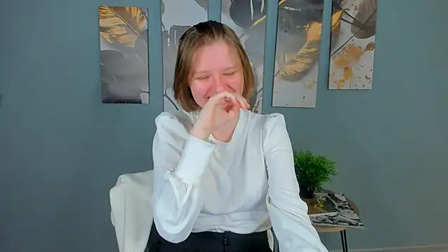 lilianswall (F teen) - Show pussy