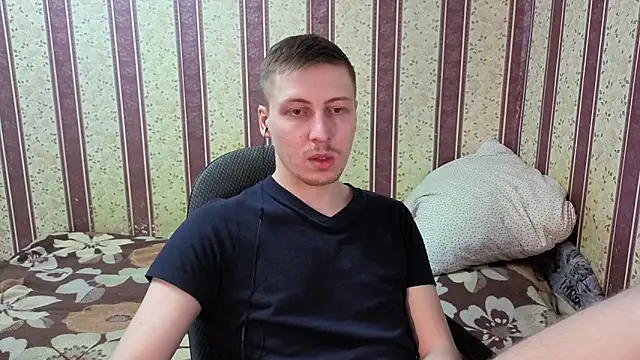 darienlarge - Darienlarge's free webcam - UK Sex Cams