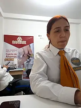 emily-7_ (Ask my age) - ボス、私の机の上で容赦なく私を犯してください - チケット