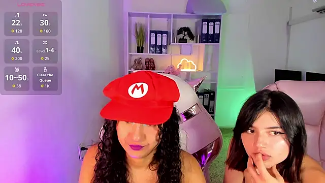 claireuwu1 (Ask my age) - sexy dance in oil