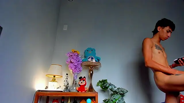 lucian_davii (M twink) - cum