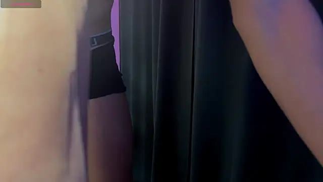 apex_sh (Ask my age) - Cum on the table