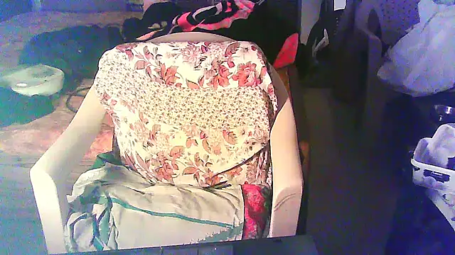 vbestshow (Ask my age) - all naked