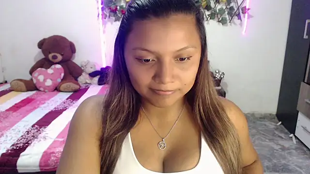 sexysusan4you live cam screenshot female on TokenKeno — Tip, Play & Watch Live Cams