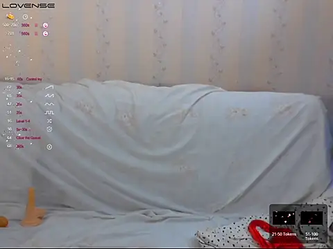 LustfulSarah Live Webcam on Stripchat