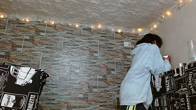 alurba666 (M young) - show my cum