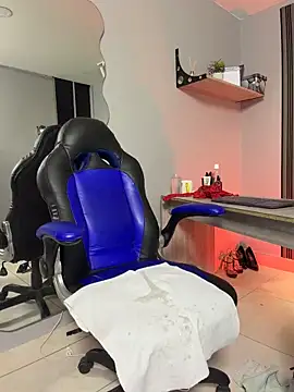 yelena03 - Yelena03's free webcam