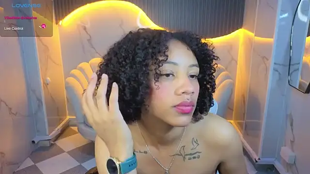 violeth_b (F teen) - flas ass slap x15