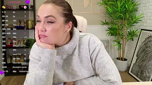 selinesole (F milf) - Control me for 5 min