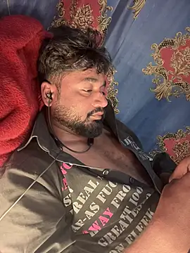 fredship7890 (Ask my age) - I'm new her