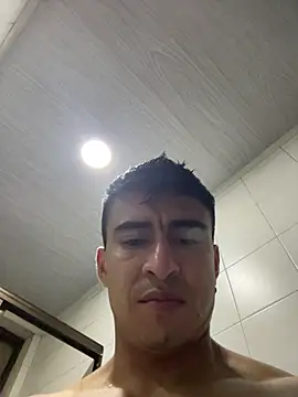 chris_clarck (M young) - take off my shirt😏🔥😈