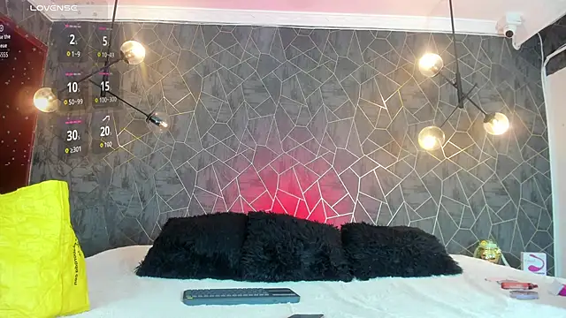 dana_angels (Ask my age) - HOT SCISSORS✂️🔥