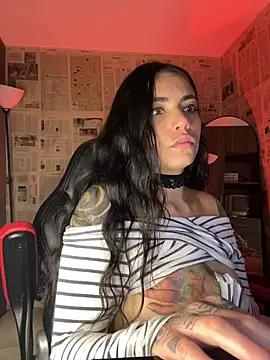 i_am_nina_ (F young) - love me a litlle