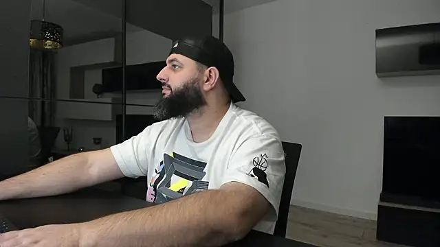 dravenpeak - DravenPeak's free webcam - UK Sex Cams