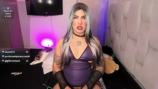 Sophie_whitexxx Live Webcam on Stripchat