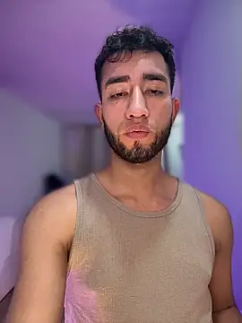 liam_bronw (M young) - Let's be naughty in public bathrooms