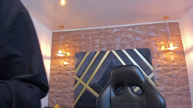 emmaa_white_ - Emmaa_white_'s free webcam - UK Sex Cams