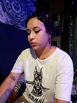 isis_bathory - Isis_Bathory's free webcam - UK Sex Cams