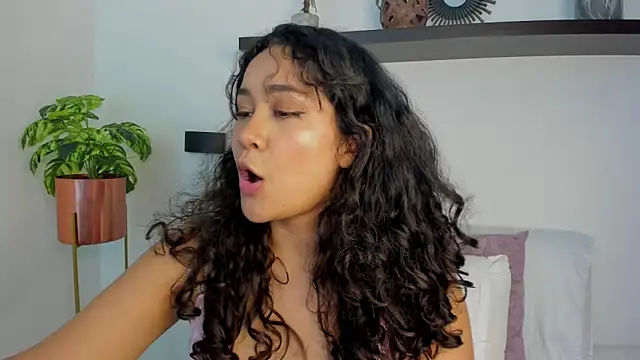 rossie_lanie_ - Rossie_lanie_'s free webcam - UK Sex Cams