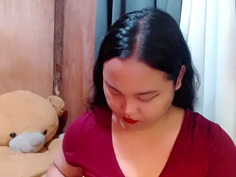 _lylia (T young) - Simply gay with a Beautiful Heart <3