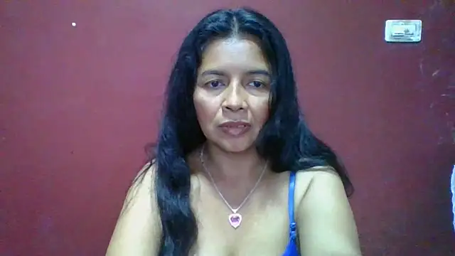 dianaochoa_ (F milf) - Spanking x 5 hard