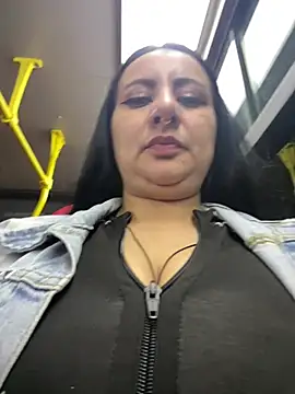 abril_luv (F young) - Show squirt in lush ass control 3 min