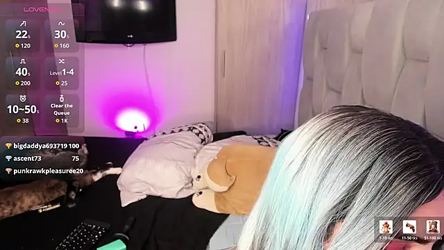 Sophie_whitexxx webcam