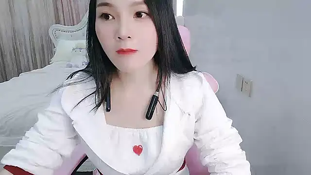 xiaokaixin (F young) - 值得期待的只有前方