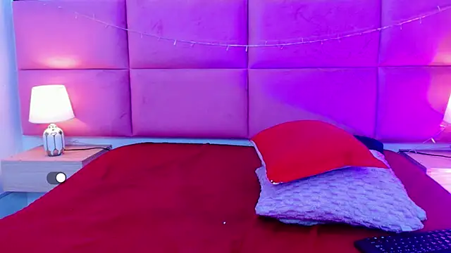 skyee_angel (M twink) - Naked + oil