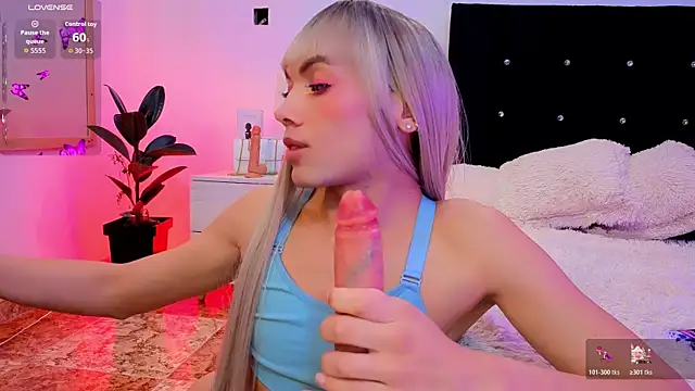 Megan_Do_Santos Live Webcam on Stripchat