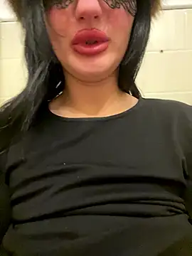 milana_uk - Milana_UK's free webcam