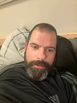 dan8736 (Ask my age) - Take boxes off