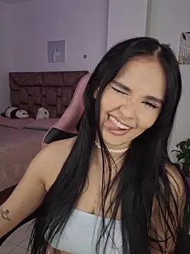 Webcam Model (heyshaa)  is live.Free join now!