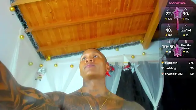 esteveen_ortegas_ (M young) - I cum on my face and abdomen🥵😈