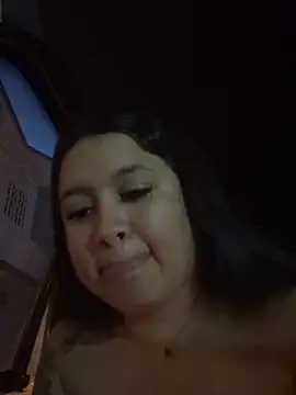 pretty_isadora (F young) - Silence, people nearby #pussy #public