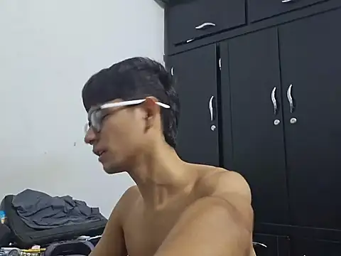 elvercol (M twink) - #big-cocks #black-hair #cheap-privates #colombian #cumshot #latin #masturbation #new #precum #recordable-publics #sex-toys #skinny #small-audience #spanish-speaking #straight #student #twinks