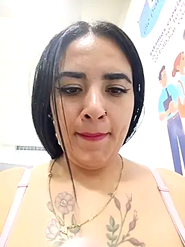 maye__13 - MAYE__13's free webcam - UK Sex Cams