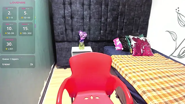 Charlotte__Gray webcam