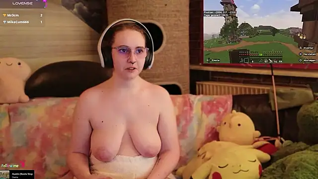 gamergirl_eve - GamerGirl_Eve's free webcam - UK Sex Cams