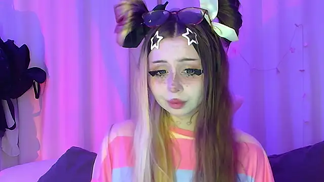 suemeow - Suemeow's free webcam - UK Sex Cams