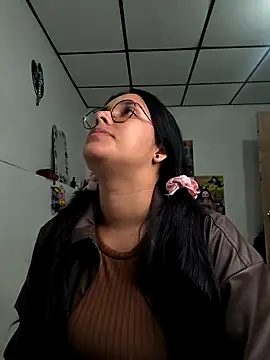 annya-sweet (F young) - I'm sending you my video of semen on my