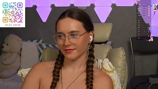 harleydeess - HarleyDeess's free webcam - UK Sex Cams