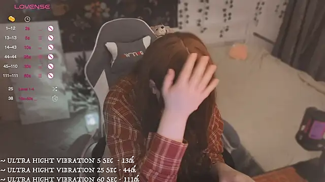 kate_not_today (F young) - tease with my curves