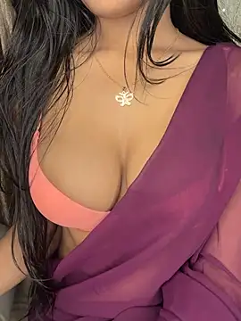 karishma-strip (F teen) - Buy an i phone 🤳📱