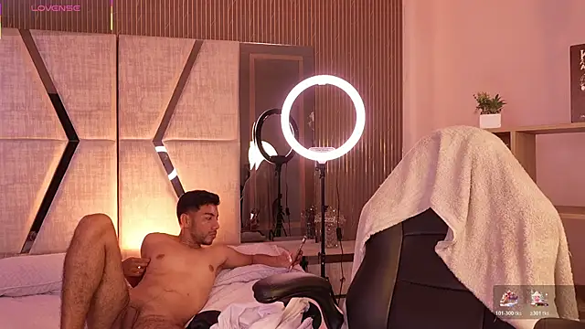 LiamDeep live cam screenshot males on PornAJ – Adult Videos, Live Cams & Chat