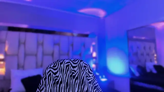 revenmiller_ - Revenmiller_'s free webcam - UK Sex Cams