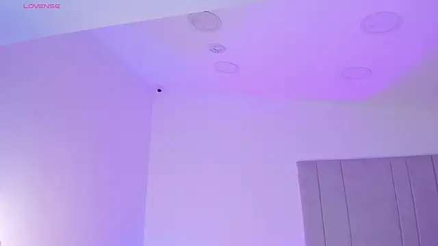 kaylarossi (F young) - ⭐FINGERING PUSSY⭐