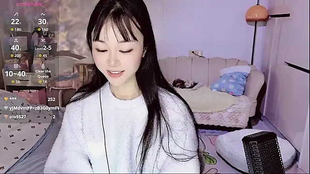 美女Coral_888在线直播